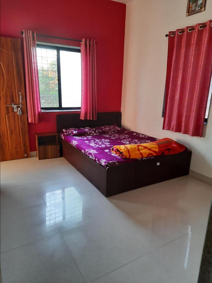 Trimurti Holiday Home بانتشجانى المظهر الخارجي الصورة